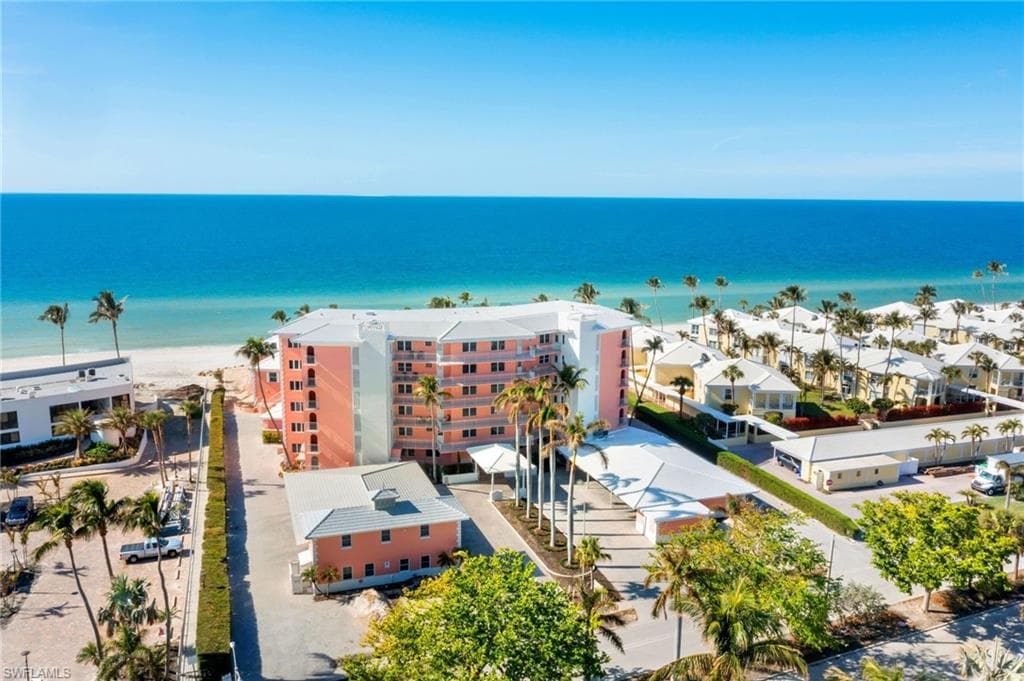 2401 Gulf Shore Blvd N Villa 1, Naples, FL 34103-15