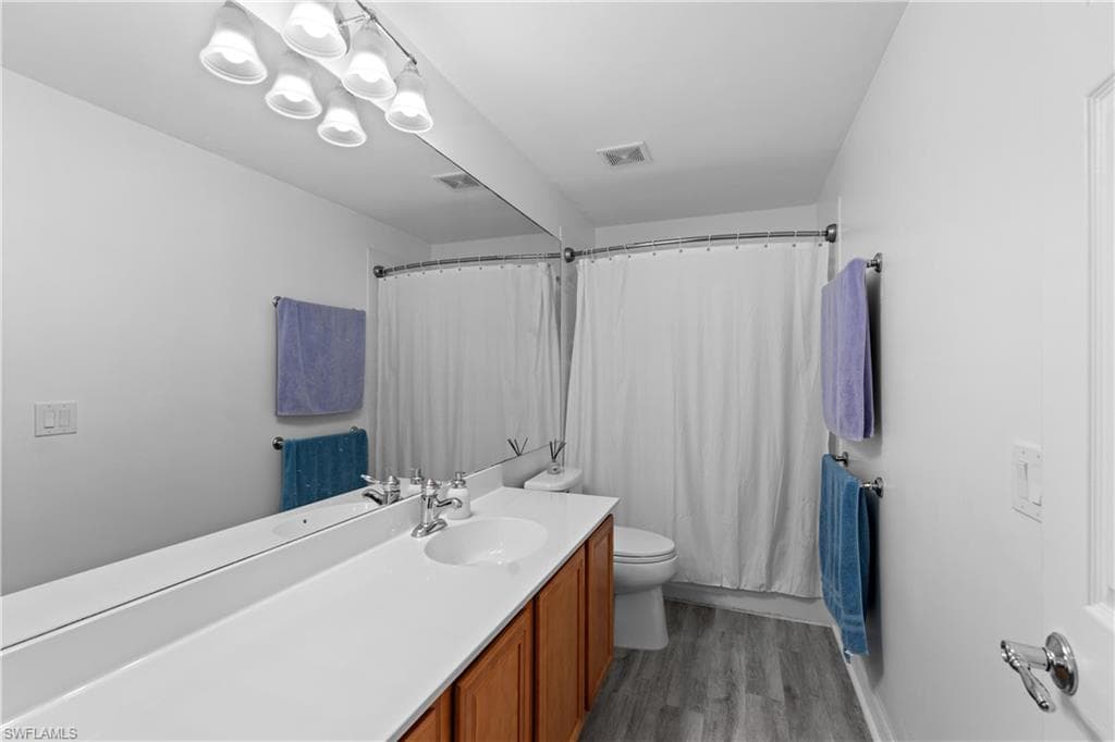 2007 Sagebrush Cir, Naples, FL 34120-24