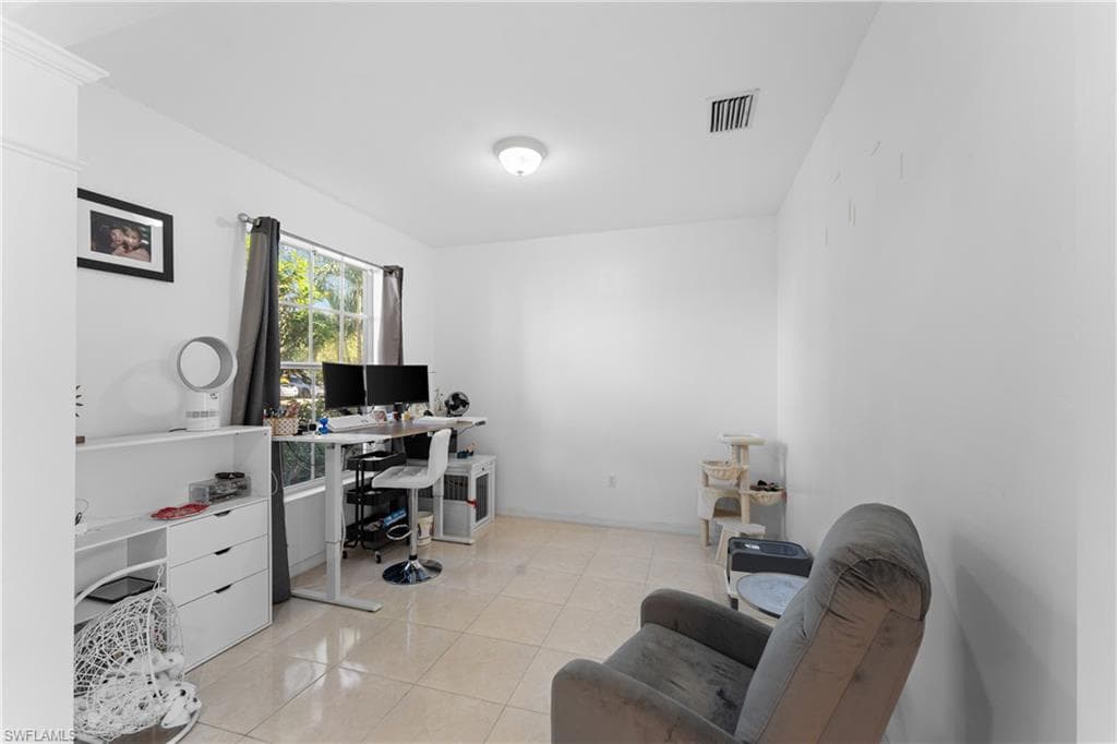 2007 Sagebrush Cir, Naples, FL 34120-29