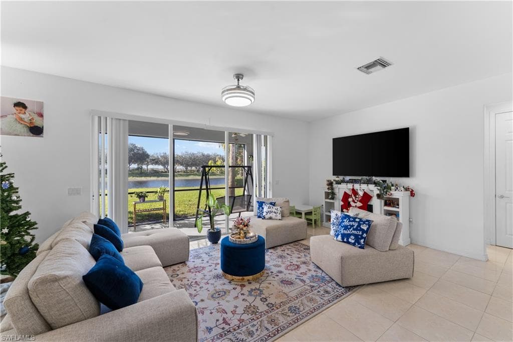 2007 Sagebrush Cir, Naples, FL 34120-5