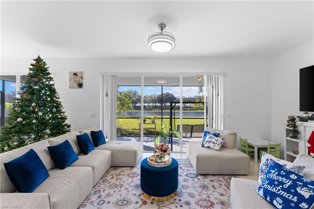 2007 Sagebrush Cir, Naples, FL 34120-7