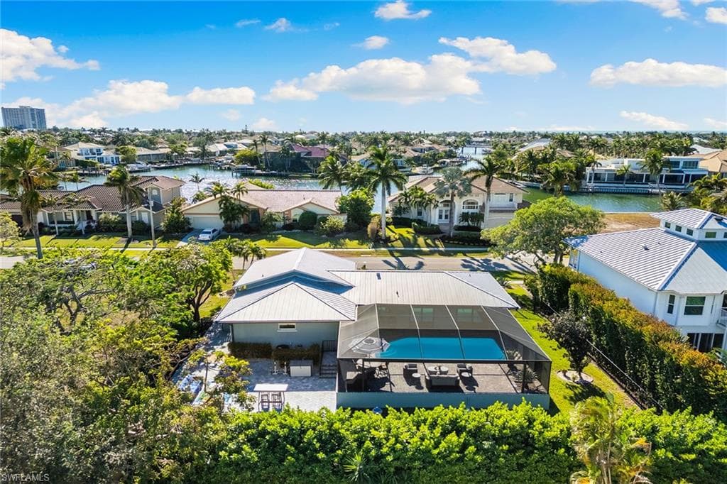 568 Tigertail Ct, Marco Island, FL 34145-2