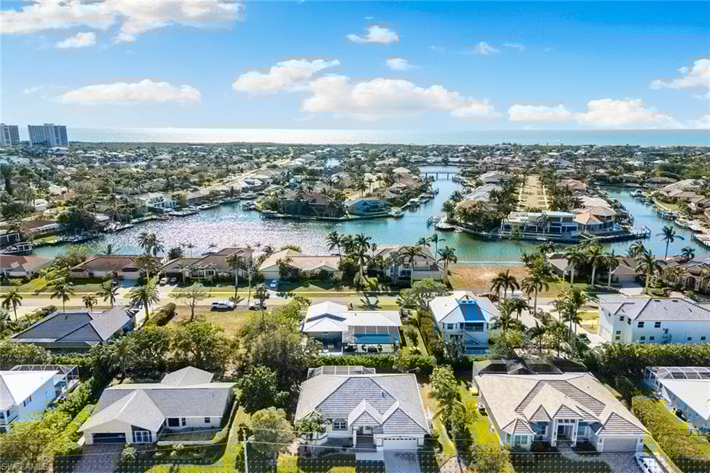 568 Tigertail Ct, Marco Island, FL 34145-41