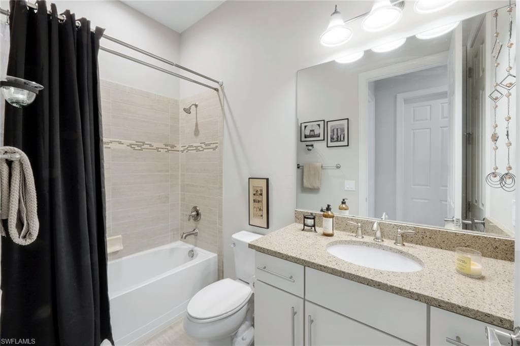 9302 Quarry Dr, Naples, FL 34120-25
