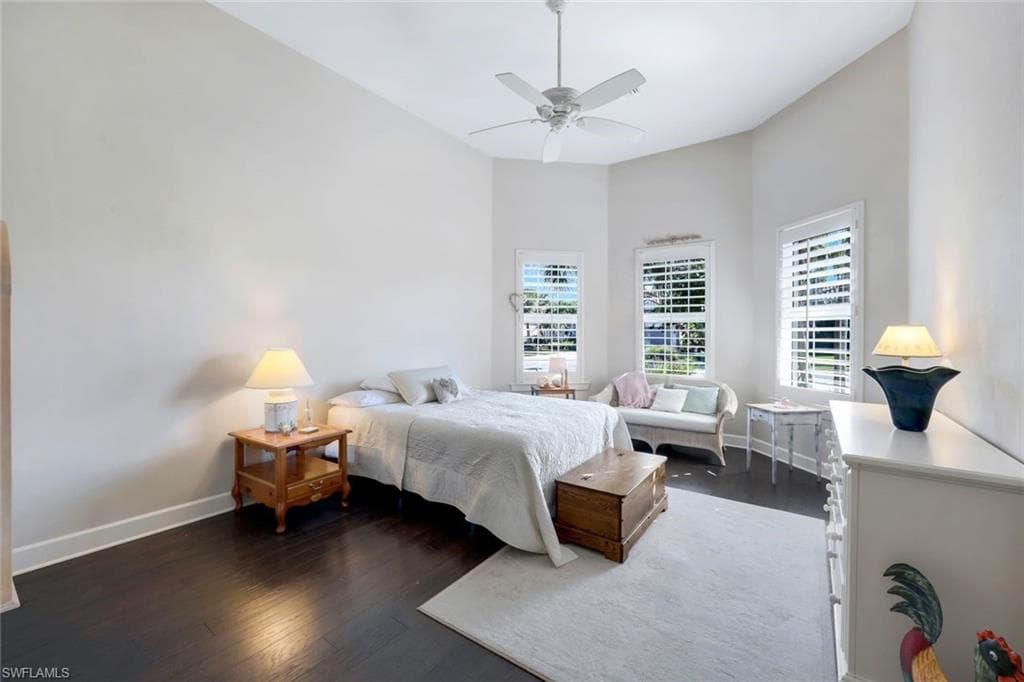9302 Quarry Dr, Naples, FL 34120-26