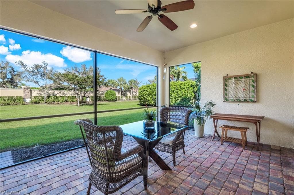 9302 Quarry Dr, Naples, FL 34120-30