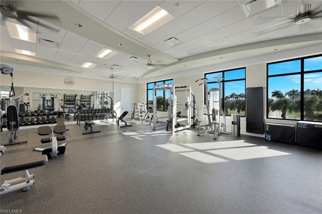 9302 Quarry Dr, Naples, FL 34120-47
