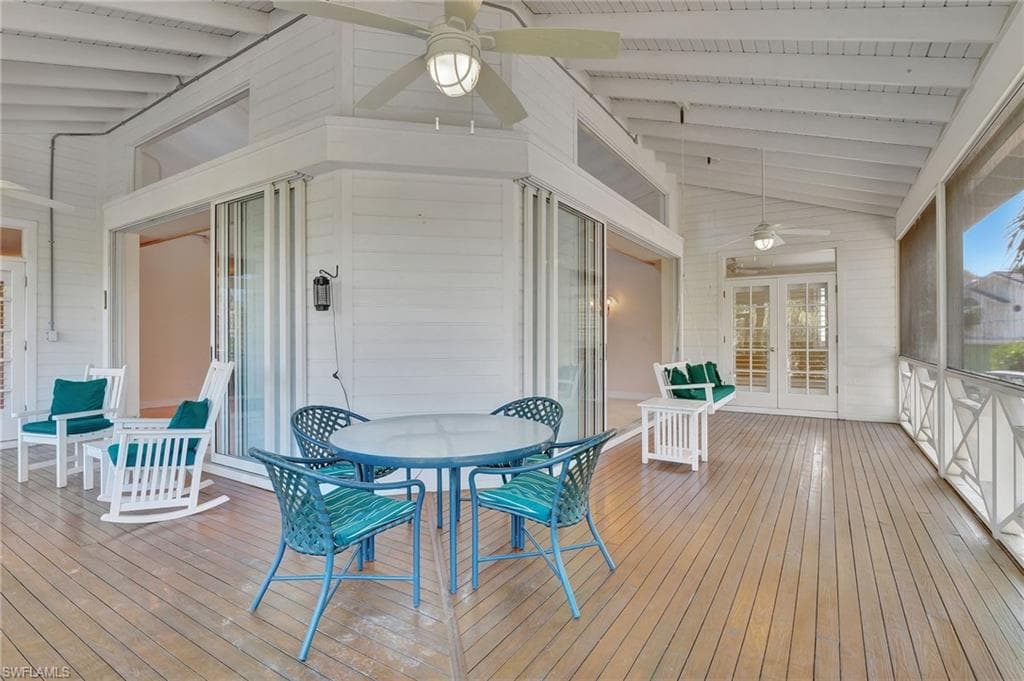 129 Egret Ave, Naples, FL 34108-16