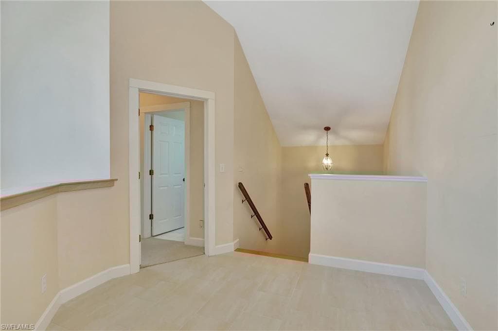 129 Egret Ave, Naples, FL 34108-22