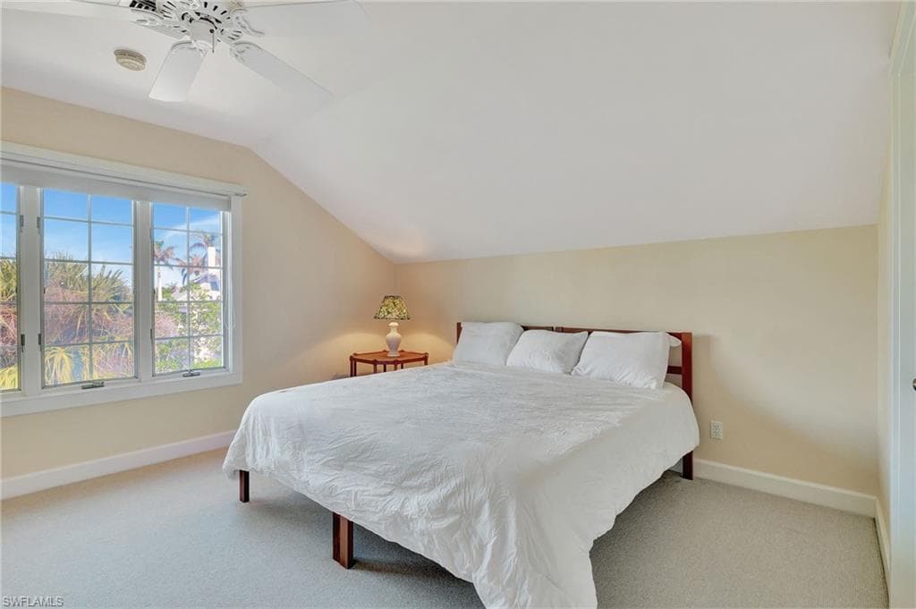 129 Egret Ave, Naples, FL 34108-23