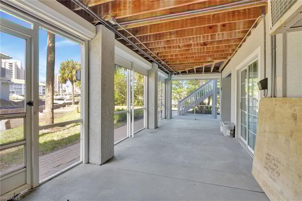 129 Egret Ave, Naples, FL 34108-37
