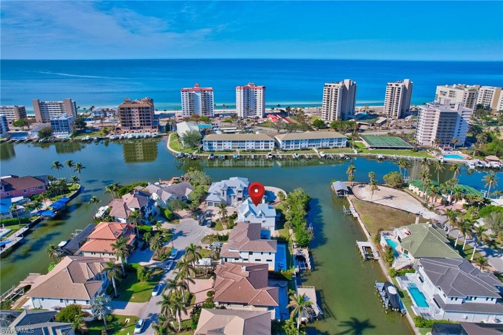 129 Egret Ave, Naples, FL 34108-3