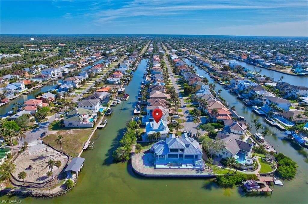 129 Egret Ave, Naples, FL 34108-47