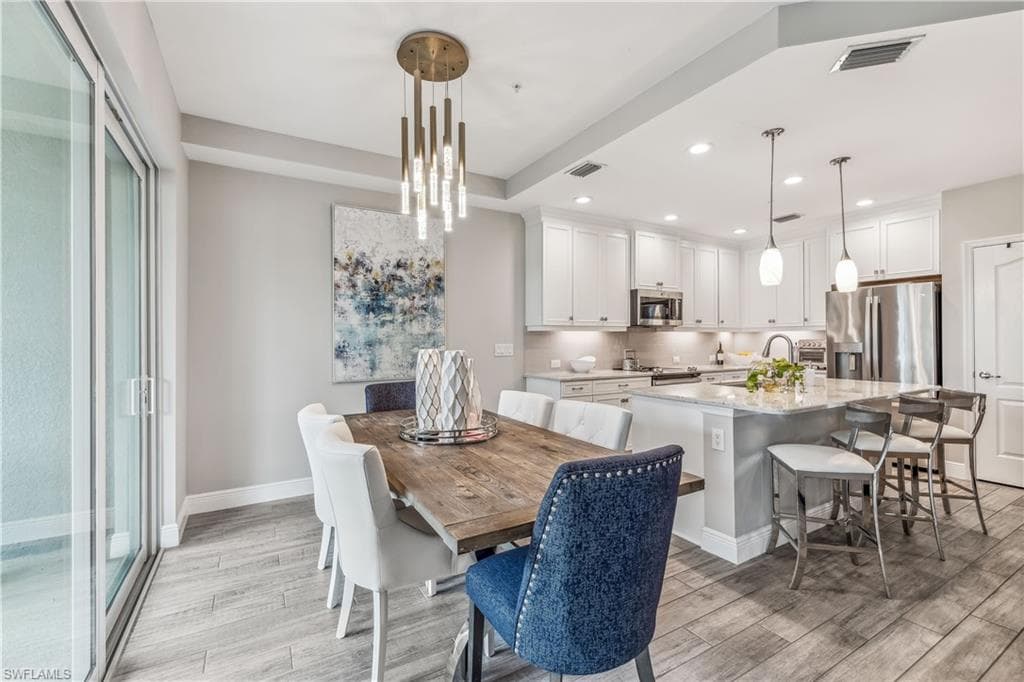 2318 Sawyers Hill Rd 103, Naples, FL 34120-9