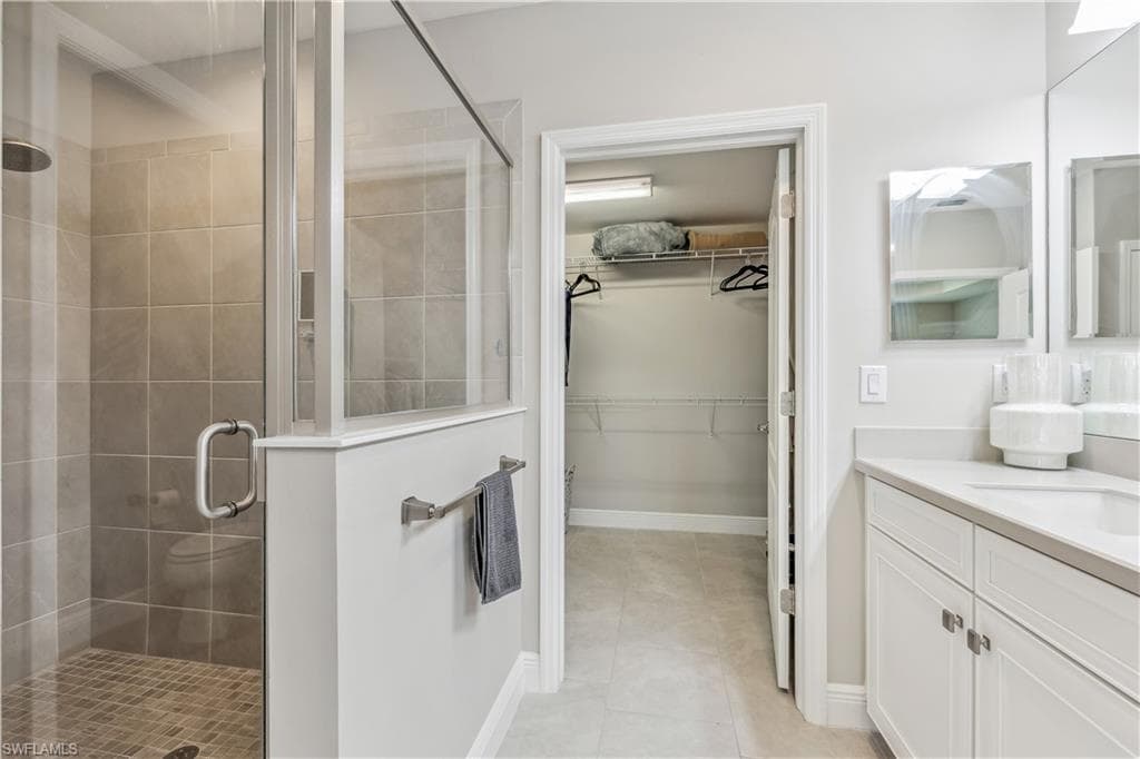 2318 Sawyers Hill Rd 103, Naples, FL 34120-14