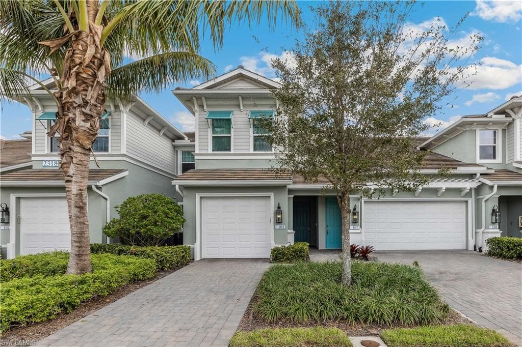 2318 Sawyers Hill Rd 103, Naples, FL 34120-1