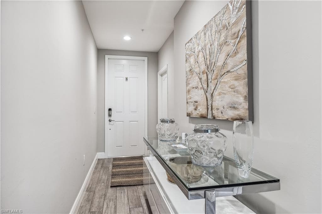 2318 Sawyers Hill Rd 103, Naples, FL 34120-4