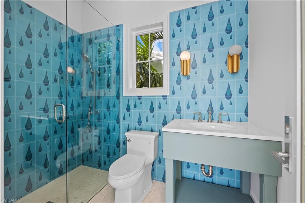 3295 Gordon Dr, Naples, FL 34102-45