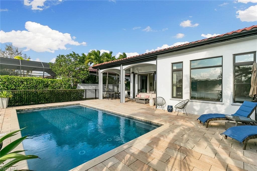 16811 Cabreo Dr, Naples, FL 34110-10