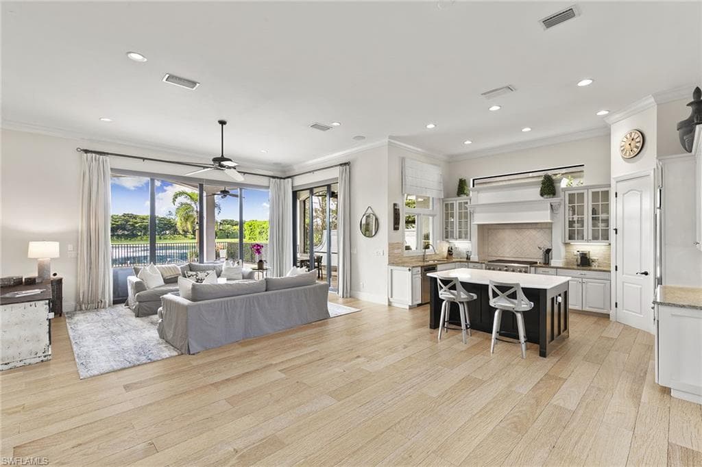 16811 Cabreo Dr, Naples, FL 34110-15