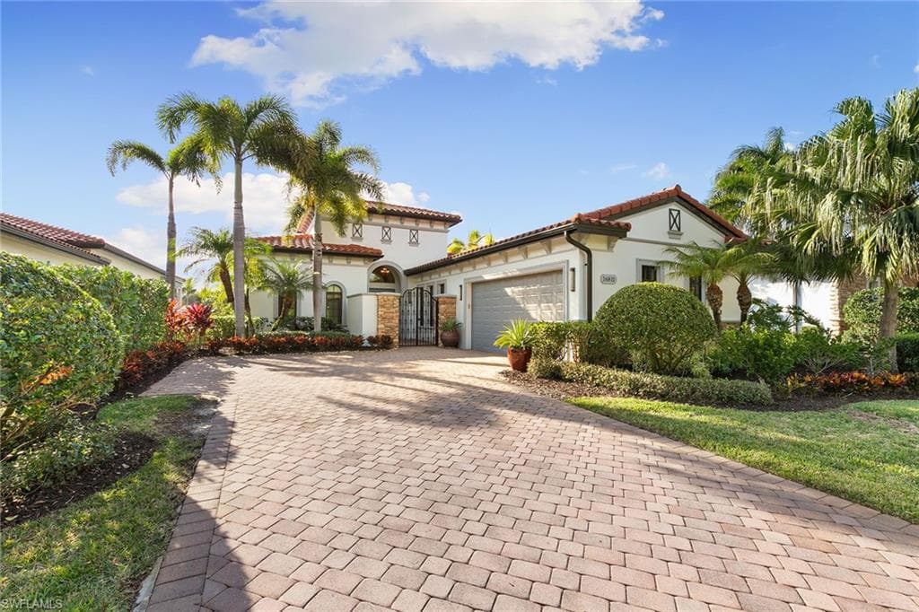 16811 Cabreo Dr, Naples, FL 34110-3