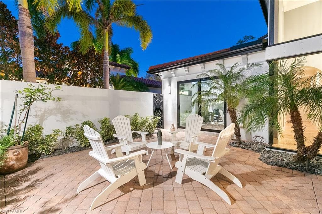 16811 Cabreo Dr, Naples, FL 34110-42