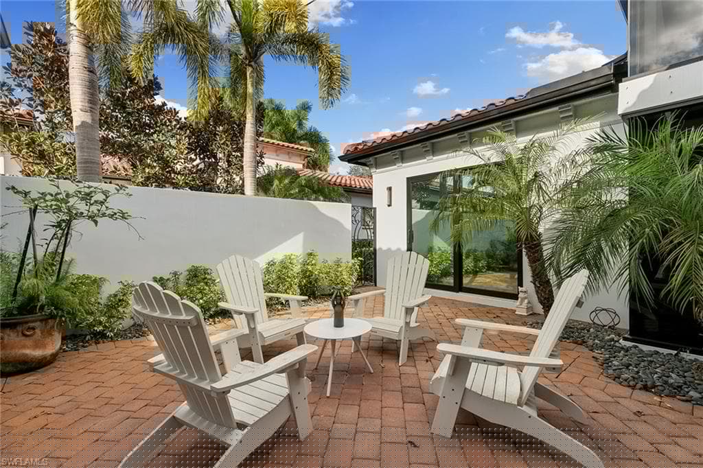 16811 Cabreo Dr, Naples, FL 34110-7