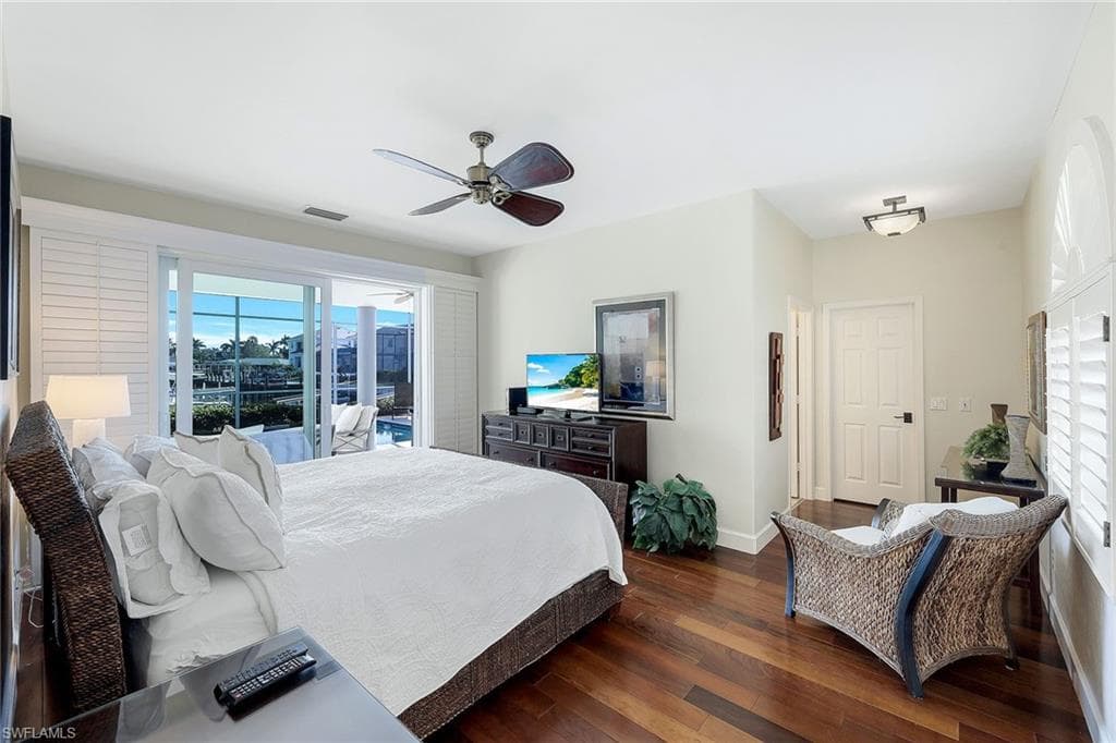 239 Castaways St, Marco Island, FL 34145-20