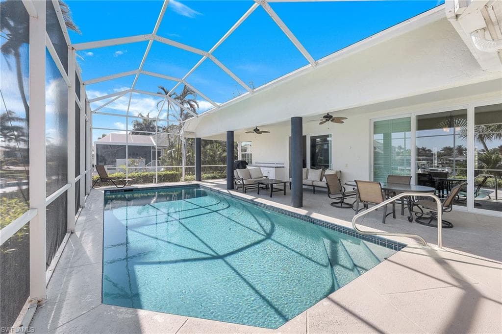 239 Castaways St, Marco Island, FL 34145-32