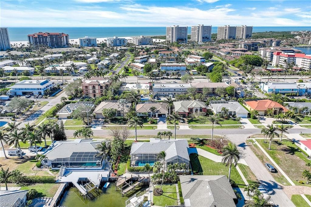 239 Castaways St, Marco Island, FL 34145-40
