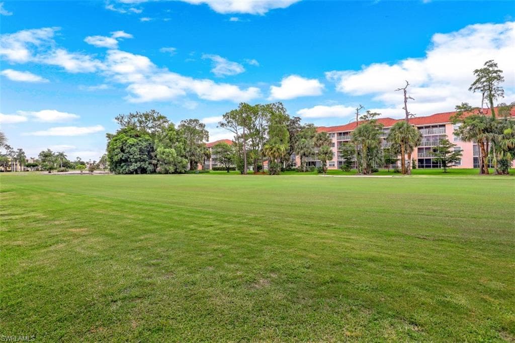 1056 Forest Lakes Dr A-201, Naples, FL 34105-22