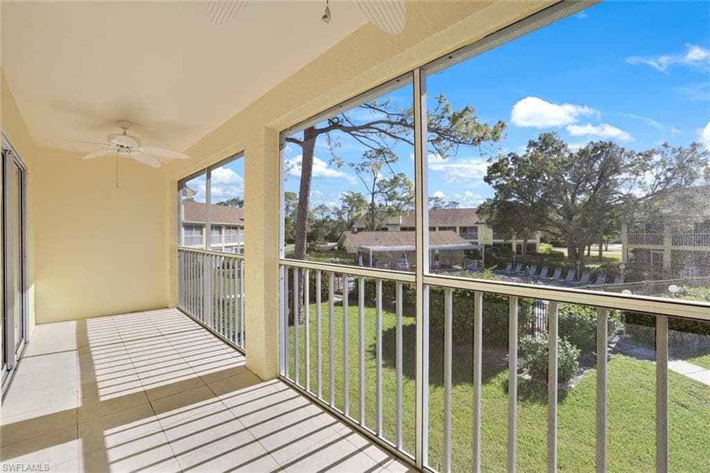2668 Kings Lake Blvd 203, Naples, FL 34112-15