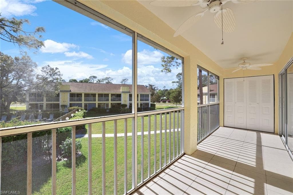 2668 Kings Lake Blvd 203, Naples, FL 34112-16