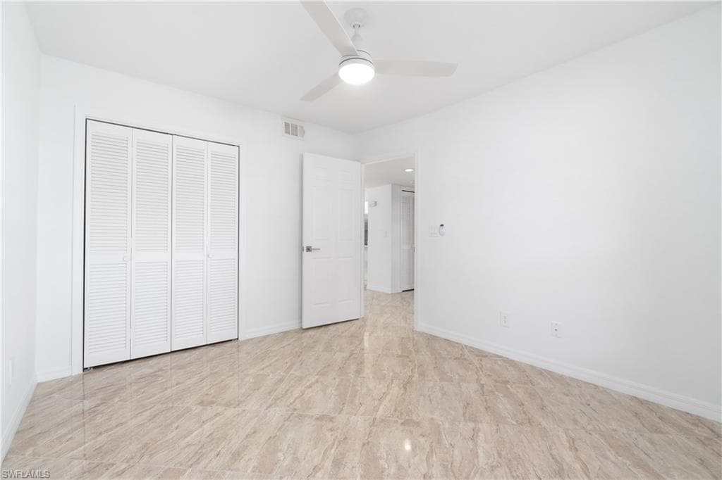 509 Roma Ct 104, Naples, FL 34110-8
