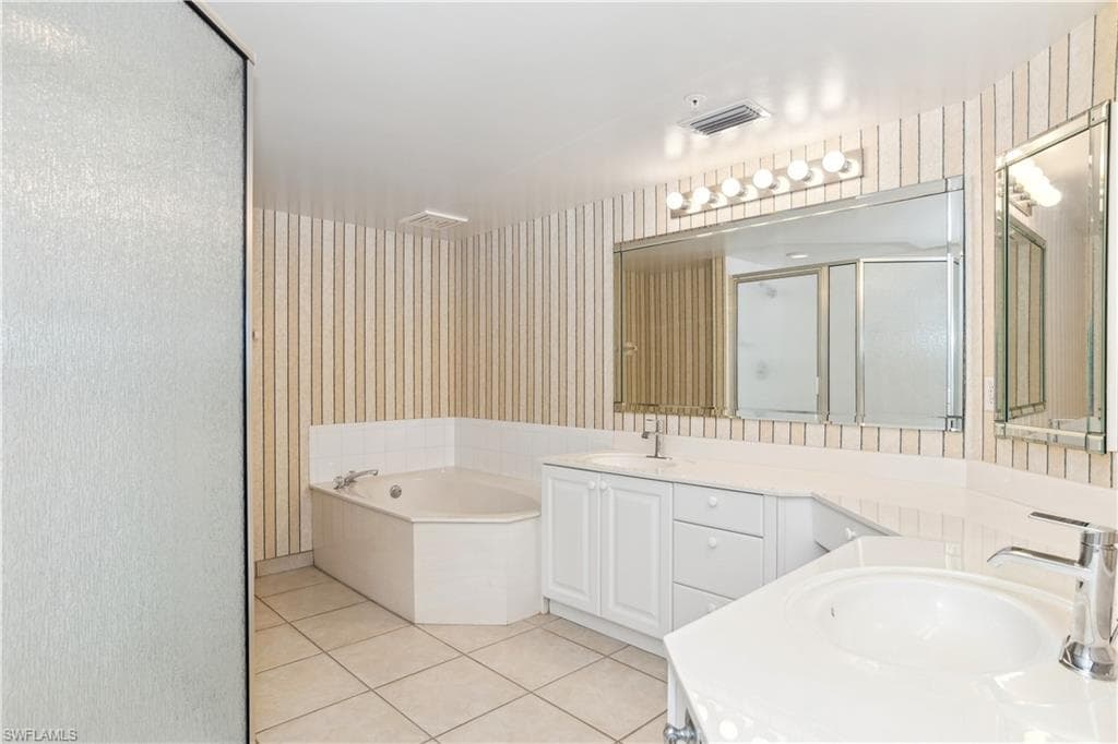 1020 Collier Blvd 604, Marco Island, FL 34145-13