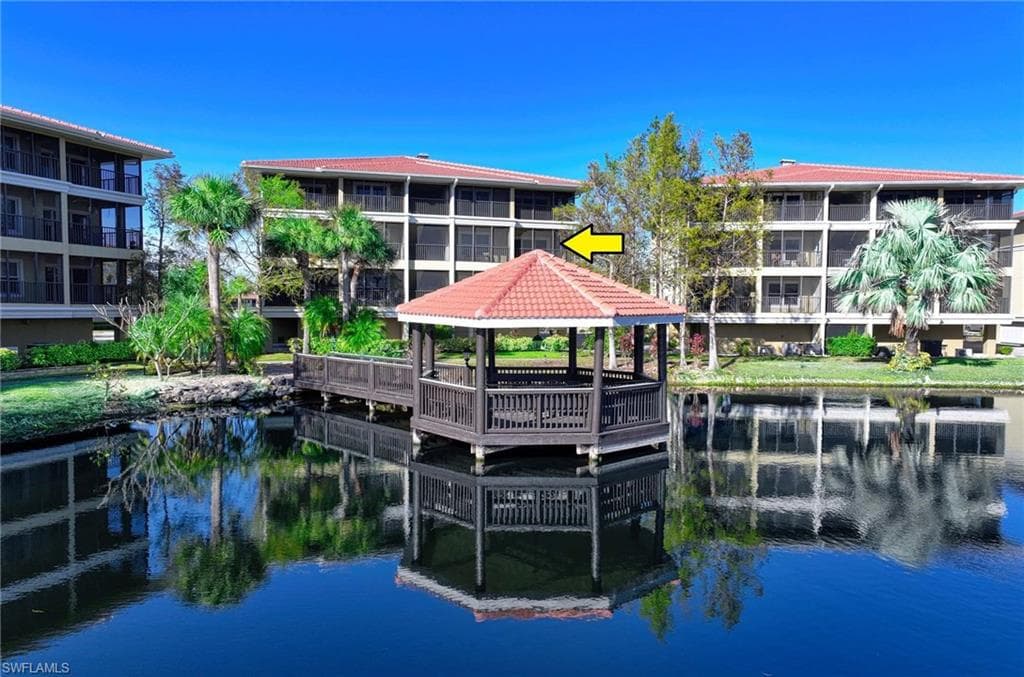 10041 Lake Cove Dr 202, Fort Myers, FL 33908-26