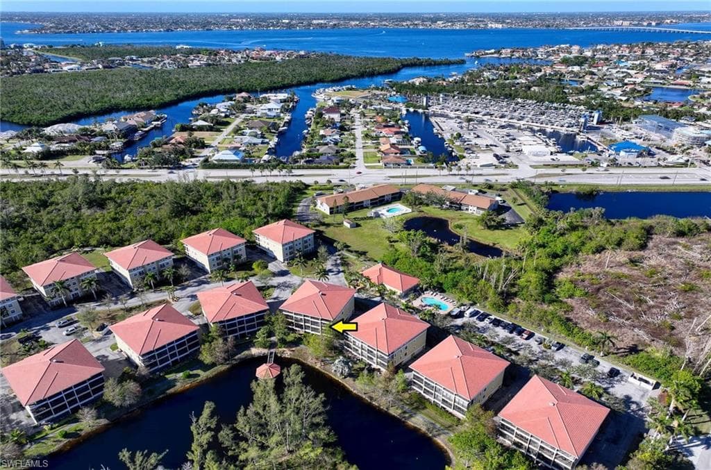 10041 Lake Cove Dr 202, Fort Myers, FL 33908-30
