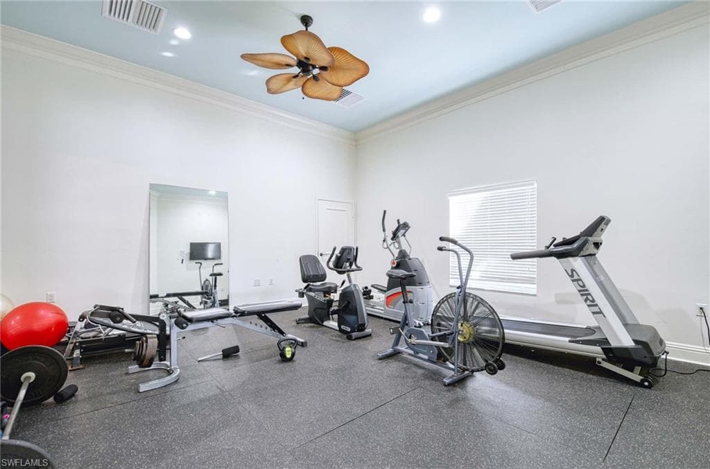 10041 Lake Cove Dr 202, Fort Myers, FL 33908-37