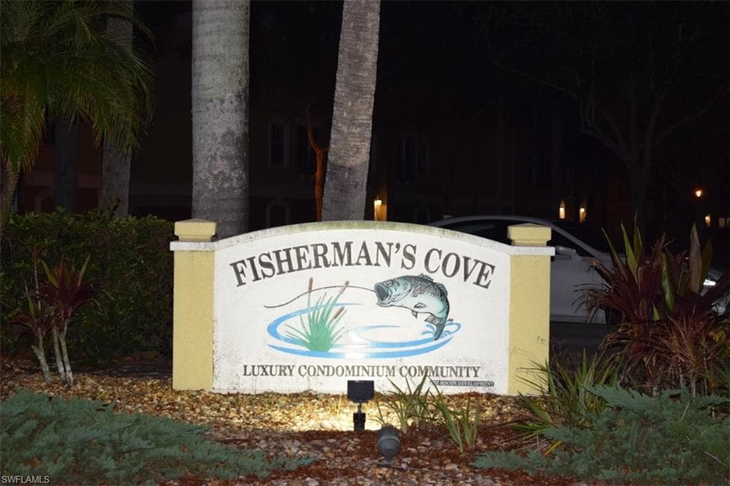 10041 Lake Cove Dr 202, Fort Myers, FL 33908-3