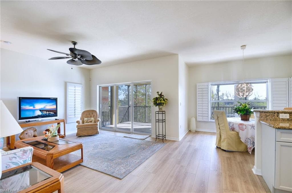 10041 Lake Cove Dr 202, Fort Myers, FL 33908-4