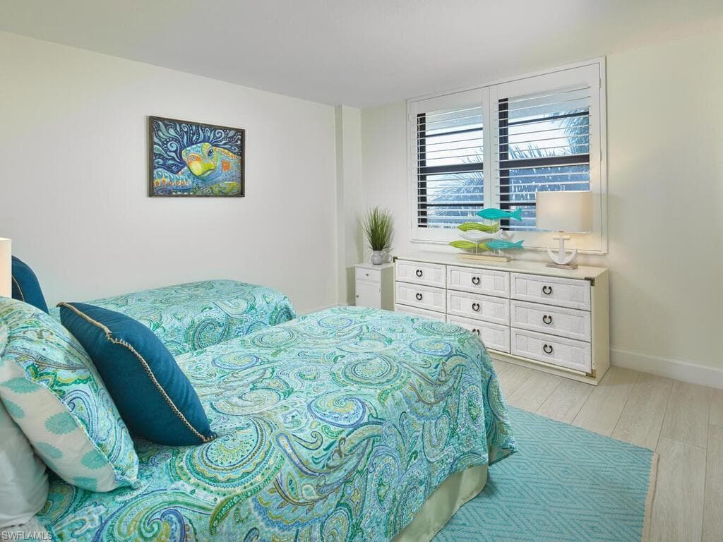 440 Seaview Ct 601, Marco Island, FL 34145-18
