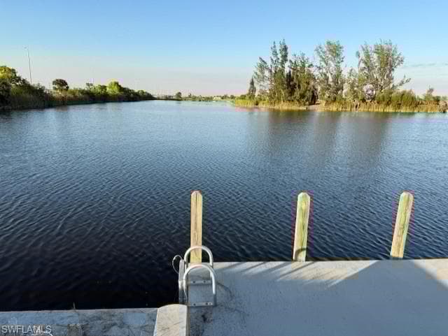 3115 5th Ter, Cape Coral, FL 33993-9