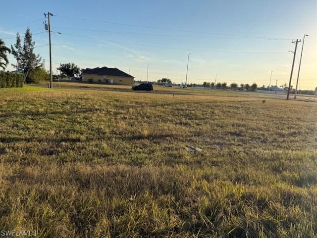 3115 5th Ter, Cape Coral, FL 33993-11
