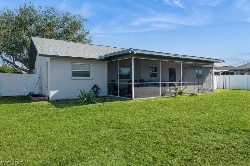 3612 6th Pl, Cape Coral, FL 33914-34
