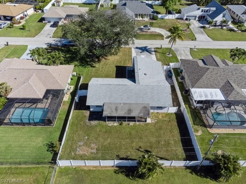 3612 6th Pl, Cape Coral, FL 33914-36