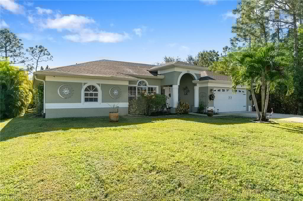 771 Halsey Ave, Lehigh Acres, FL 33974-1