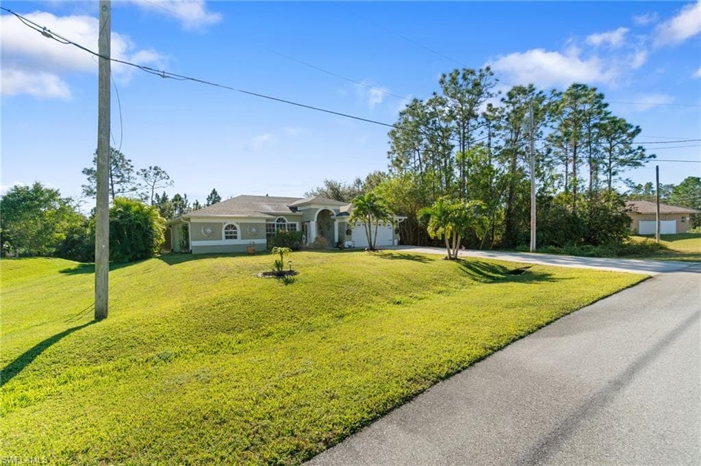 771 Halsey Ave, Lehigh Acres, FL 33974-44
