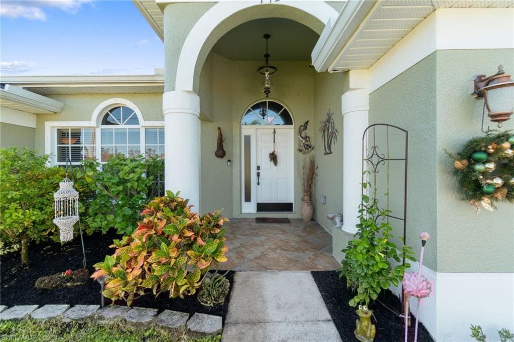 771 Halsey Ave, Lehigh Acres, FL 33974-4