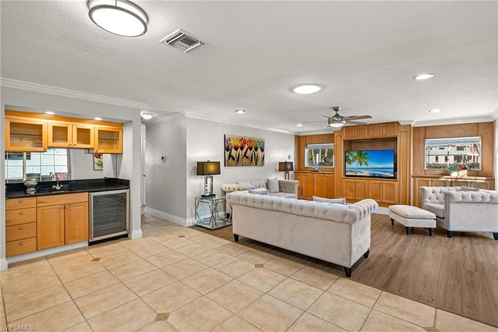 503 Neapolitan Way, Naples, FL 34103-26
