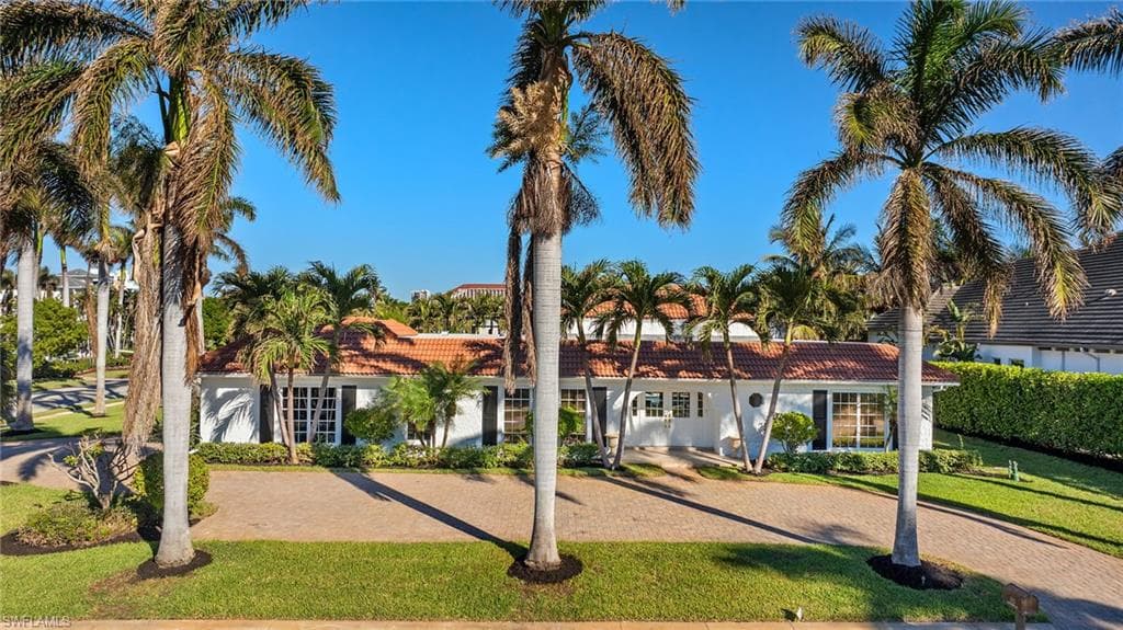 503 Neapolitan Way, Naples, FL 34103-37